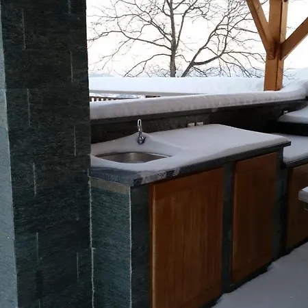 Gozdarjeva Koca Nad Rimskimi Toplicami Дом отдыха *