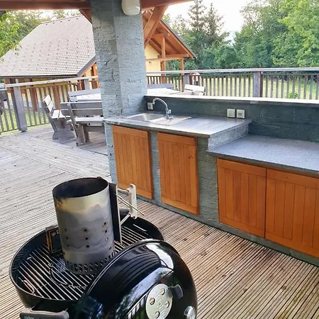 Gozdarjeva Koca Nad Rimskimi Toplicami *