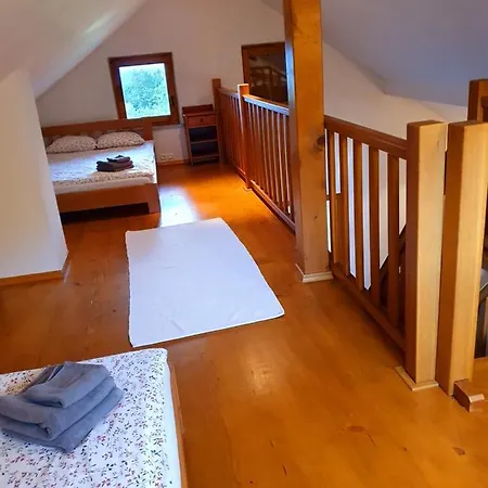 Prázdninový dům Gozdarjeva Koca Nad Rimskimi Toplicami *