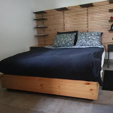 Gozdarjeva Koca Nad Rimskimi Toplicami