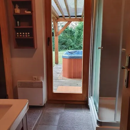 Gozdarjeva Koca Nad Rimskimi Toplicami *