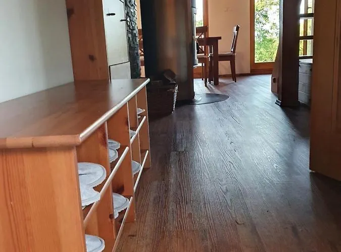 Nyaraló Gozdarjeva Koca Nad Rimskimi Toplicami