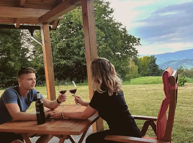 Gozdarjeva Koca Nad Rimskimi Toplicami Vakantiehuis