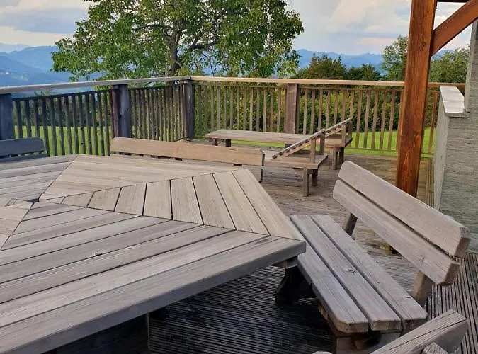 Gozdarjeva Koca Nad Rimskimi Toplicami Vakantiehuis