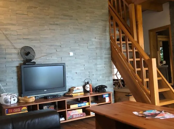 Nyaraló Gozdarjeva Koca Nad Rimskimi Toplicami